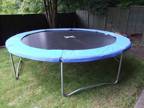 Large 12' foot trampoline As New with weather cover B&Q
